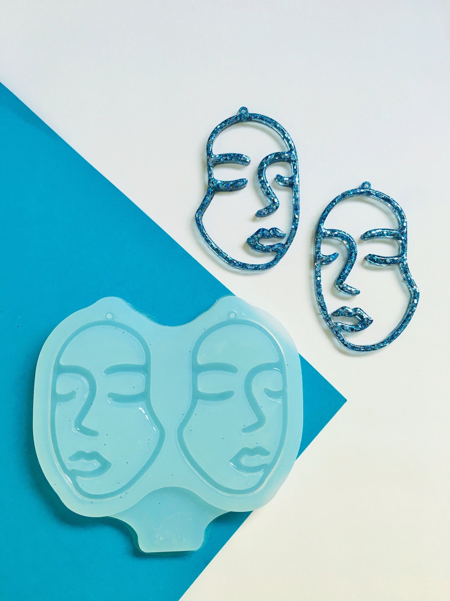 Mold for UV resin. Women face earrings mold XL. Silicone mold for epoxy and UV resin.Clear gloss resin.Jewelry earrings.Female face Earrings