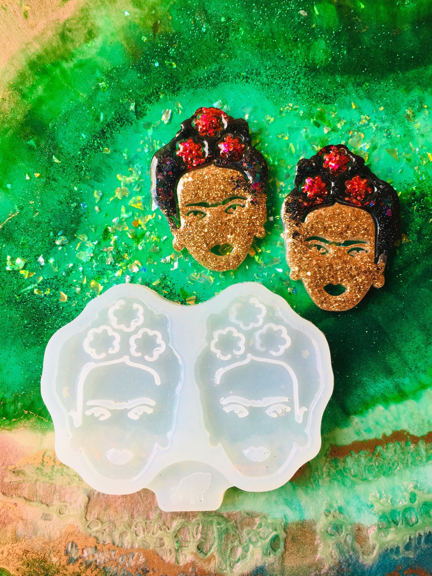 Frida Kahlo. Silicone mold for epoxy and UV resin earrings mold.
