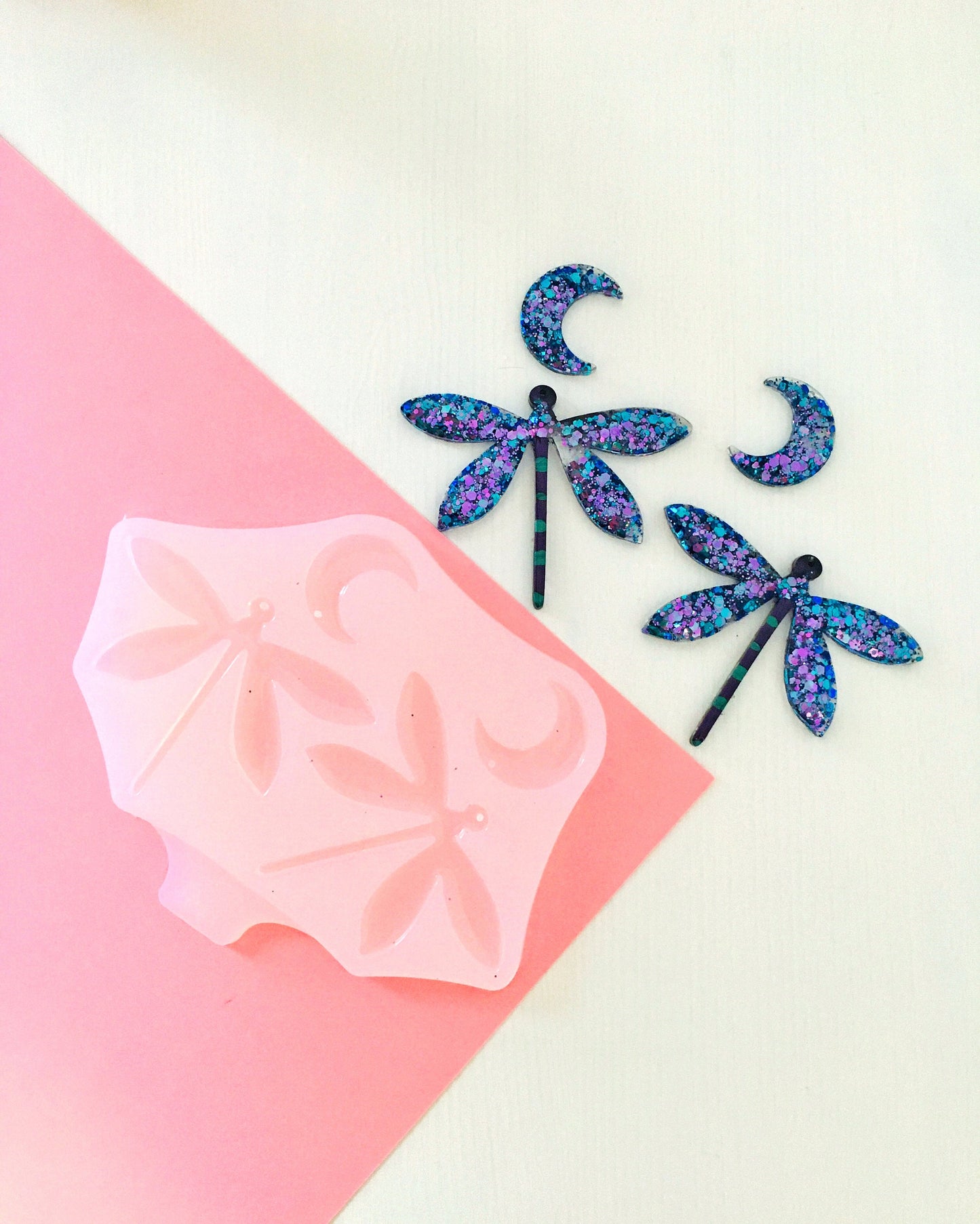 Earrings dragonfly . Silicone mold for epoxy and UV resin.