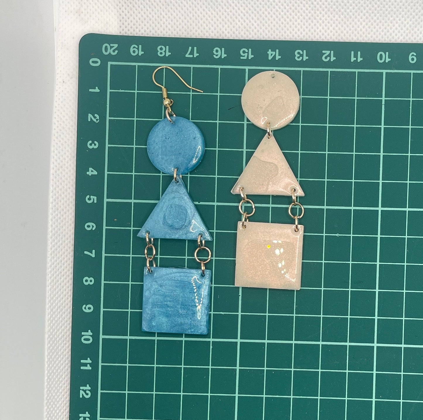 Squid game. Silicone mold for making epoxy resin earrings.