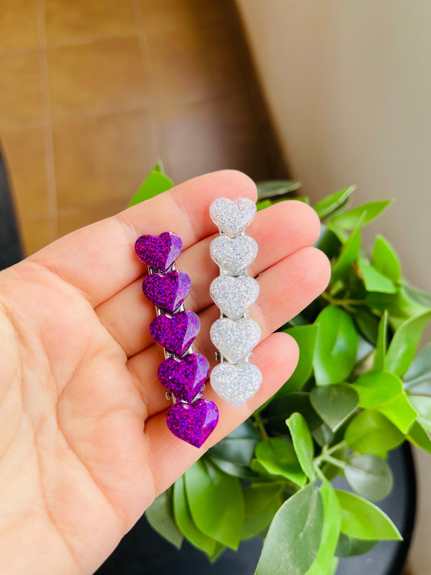 Hair clips 5 x 1.2 cm. Mold for epoxi and uv resin