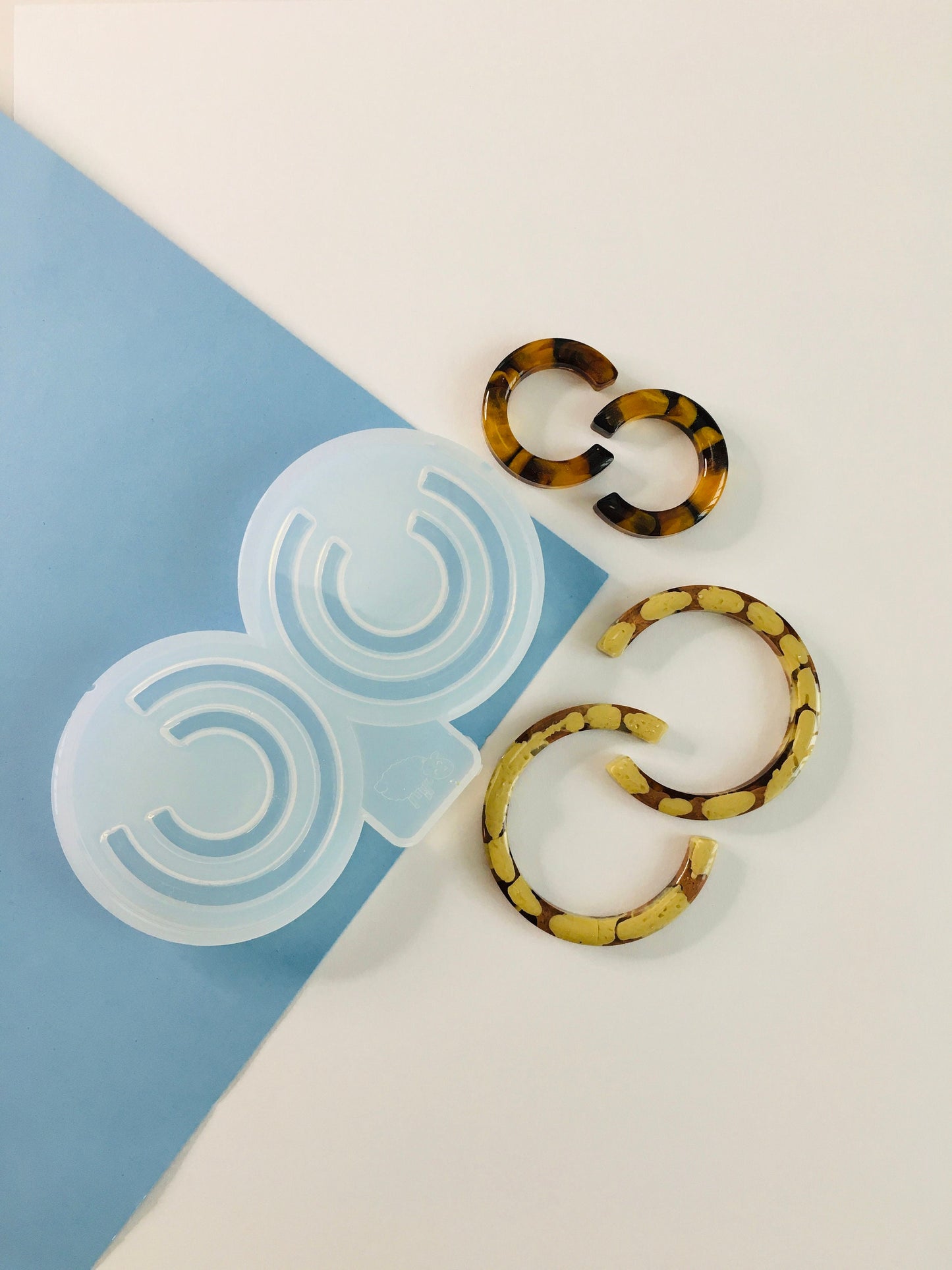 Silicone mold earrings ring . Mold ring for epoxy and UV resin. Mold earrings circles. Jewelry earrings from round. Rubber mould ring.
