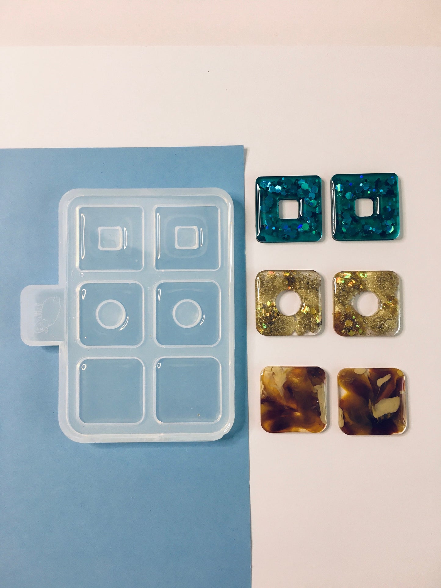 Silicone mold for earrings squares. Mold for epoxy and UV resin. Сlear glossy resin form. Squares shaped jewelry earrings.