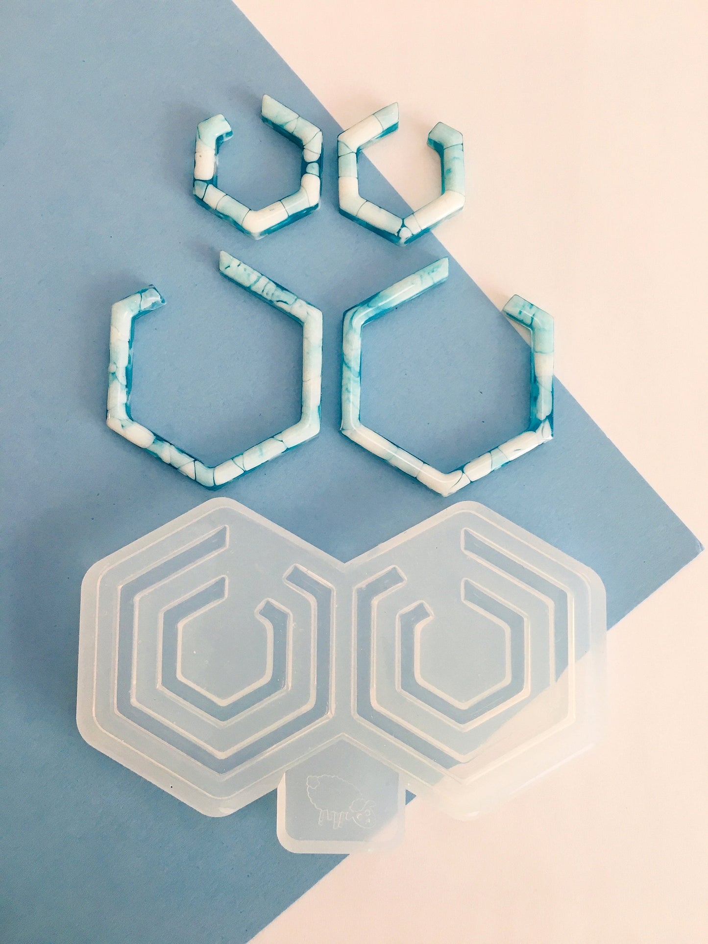 Silicone mold hexagon earrings  . Mold hexagon for epoxy and UV resin. Super gloss resin mold. Jewelry earrings form . Rubber mould hexagon.