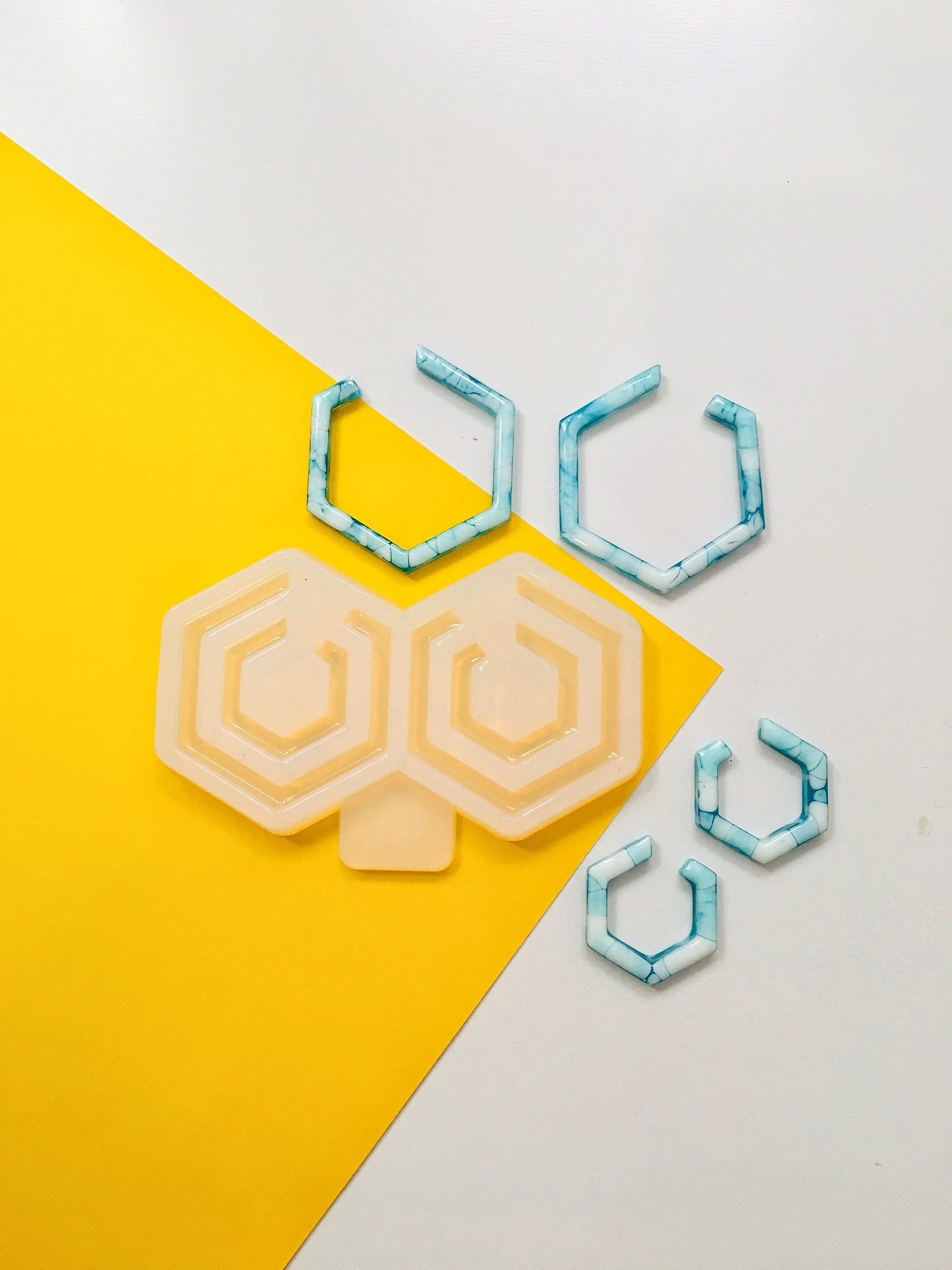 Silicone mold hexagon earrings  . Mold hexagon for epoxy and UV resin. Super gloss resin mold. Jewelry earrings form . Rubber mould hexagon.