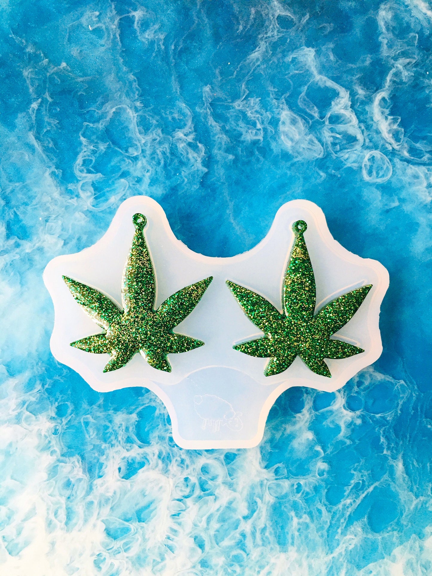 Cannabis mold for UV resin. Set  earrings Marijuana Ganja leaf Silicone mold. Jewelry diy mold. Mold resin art. Super glossy resin uv mold.