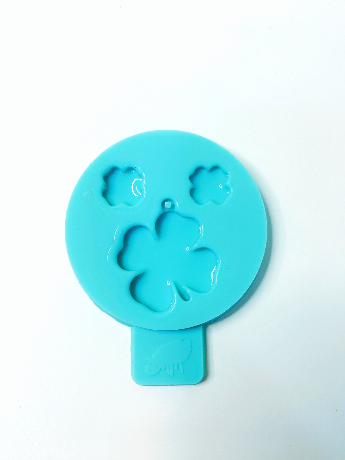 Mold clover  for epoxy. Set of pendant and earrings. Super glossy resin mold. Jewelry clover pendant. Rubber mold clover.
