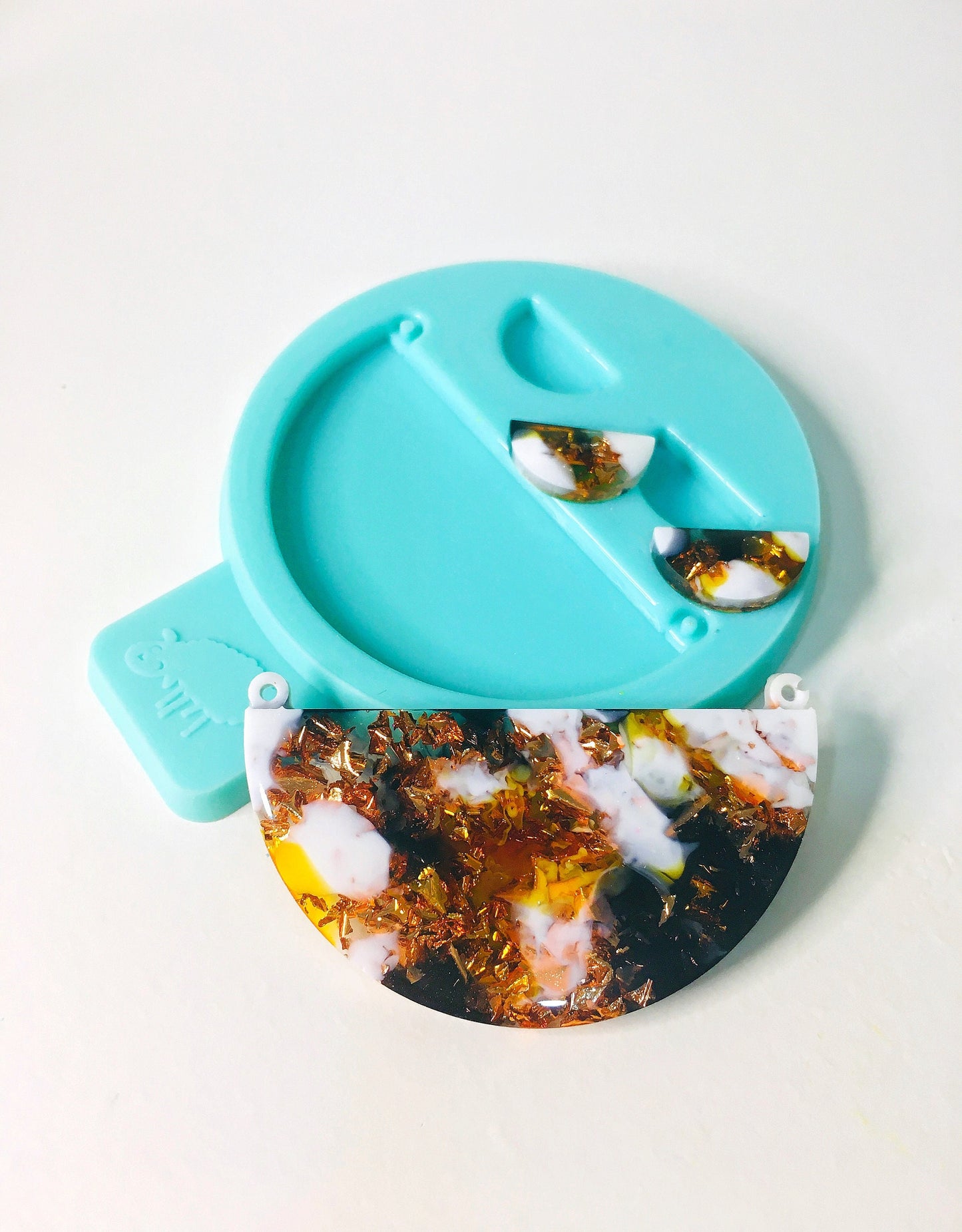 Mold semicircle for uv and epoxy. Set of pendant & stud earrings semicircle . Super glossy resin mold. Jewelry diy form. Semicircle pendant.