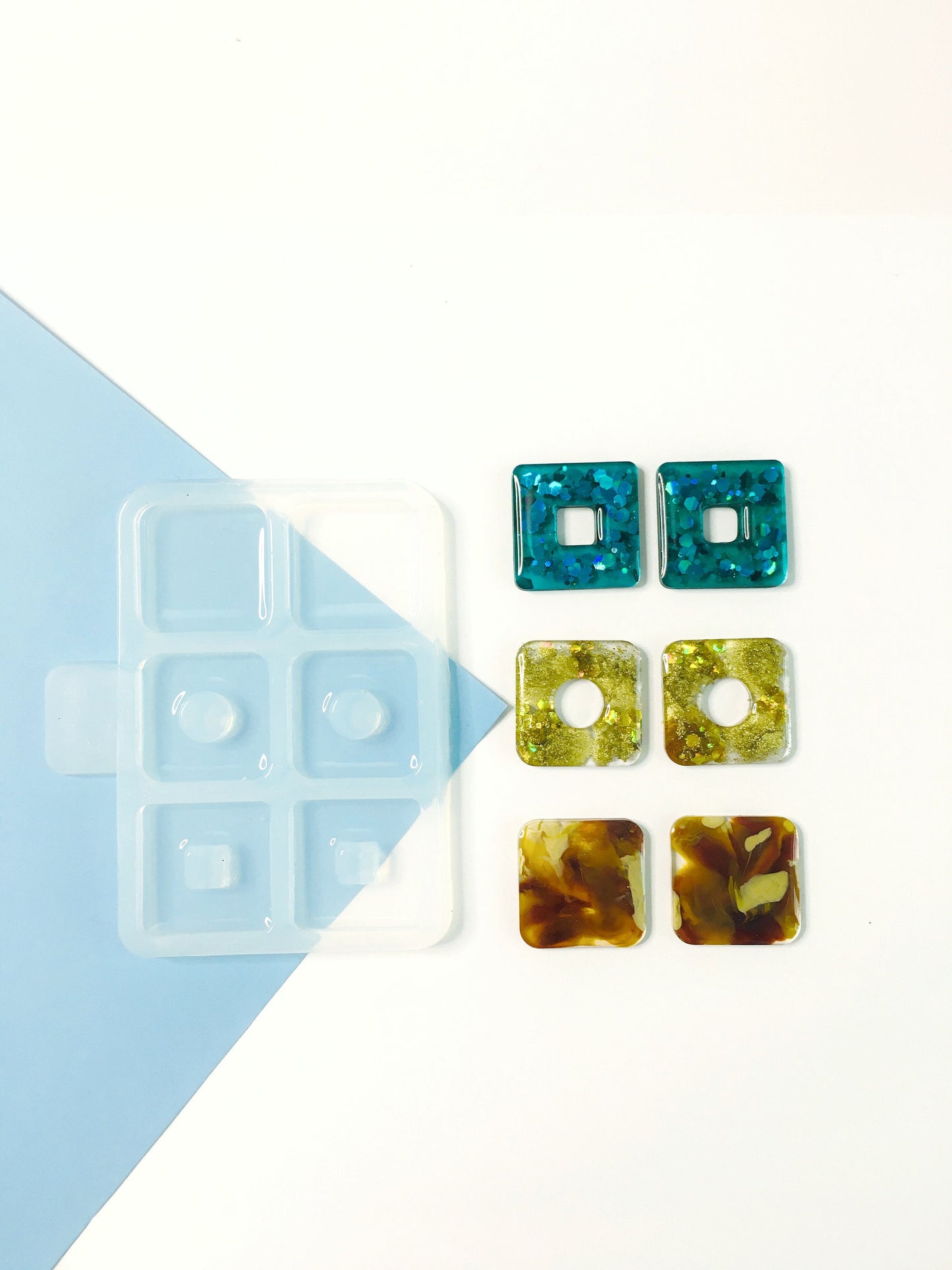 Silicone mold for earrings squares. Mold for epoxy and UV resin. Сlear glossy resin form. Squares shaped jewelry earrings.