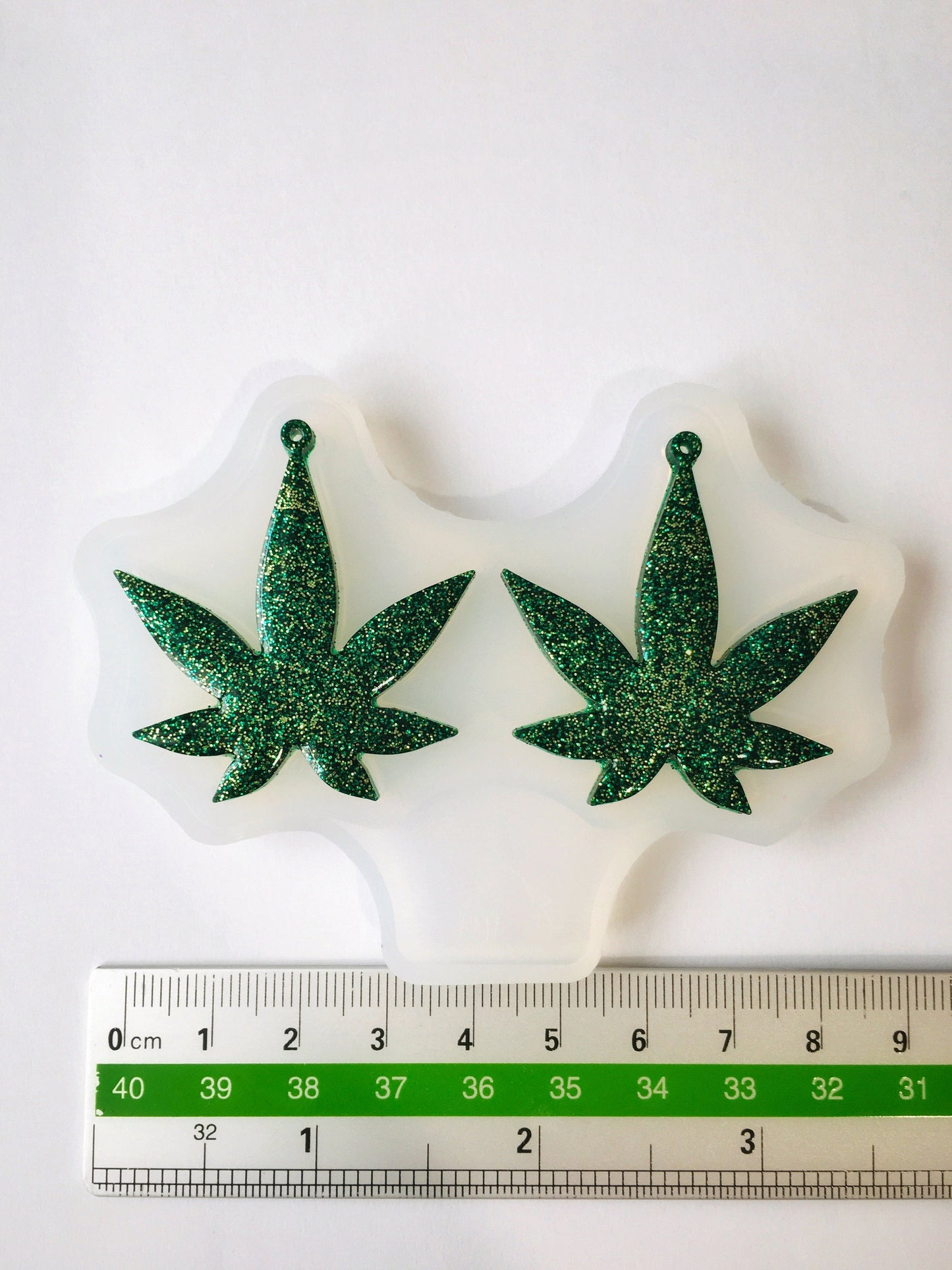 Cannabis mold for UV resin. Set  earrings Marijuana Ganja leaf Silicone mold. Jewelry diy mold. Mold resin art. Super glossy resin uv mold.