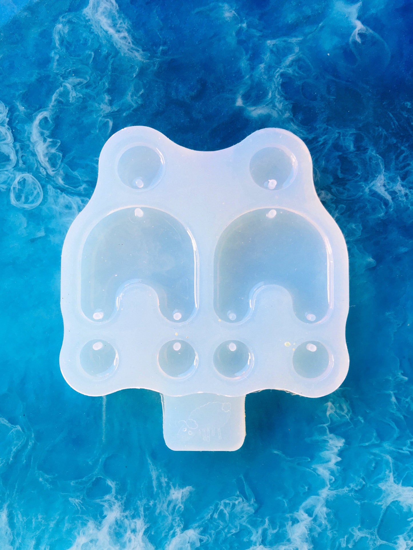 Silicone mold  modern earrings arc  . Mold epoxy and UV resin