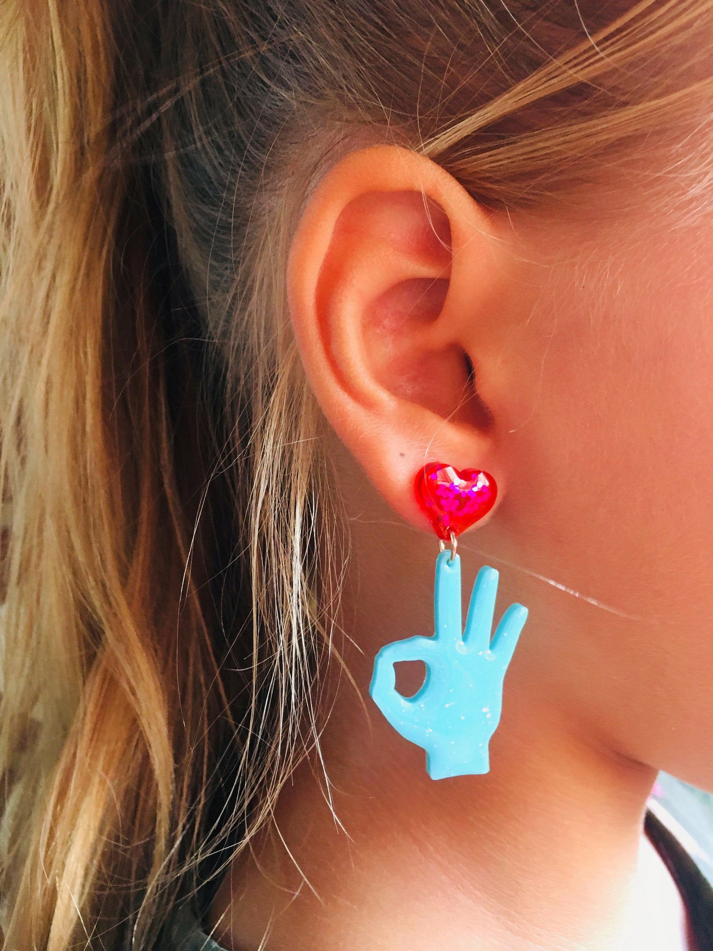Palm, OK sign. Silicone mold for epoxy resin earrings.