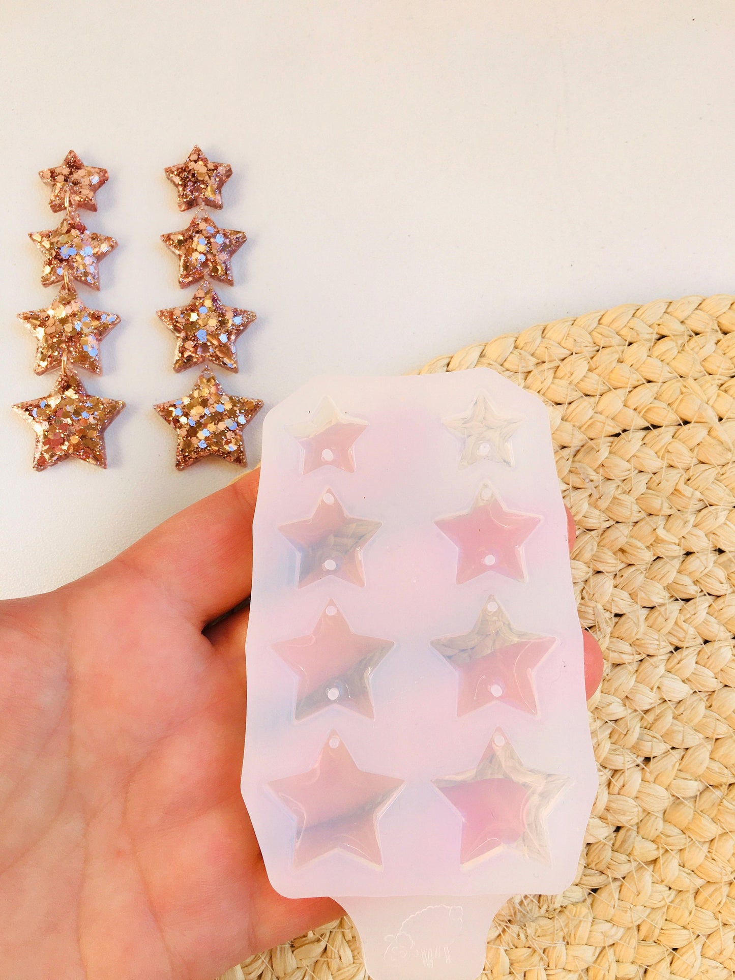 Stud earrings stars Mold. Silicone mold for UV and epoxy resin. Clear gloss resin from stars.Stars Earrings.Set of do-it-yourself earrings