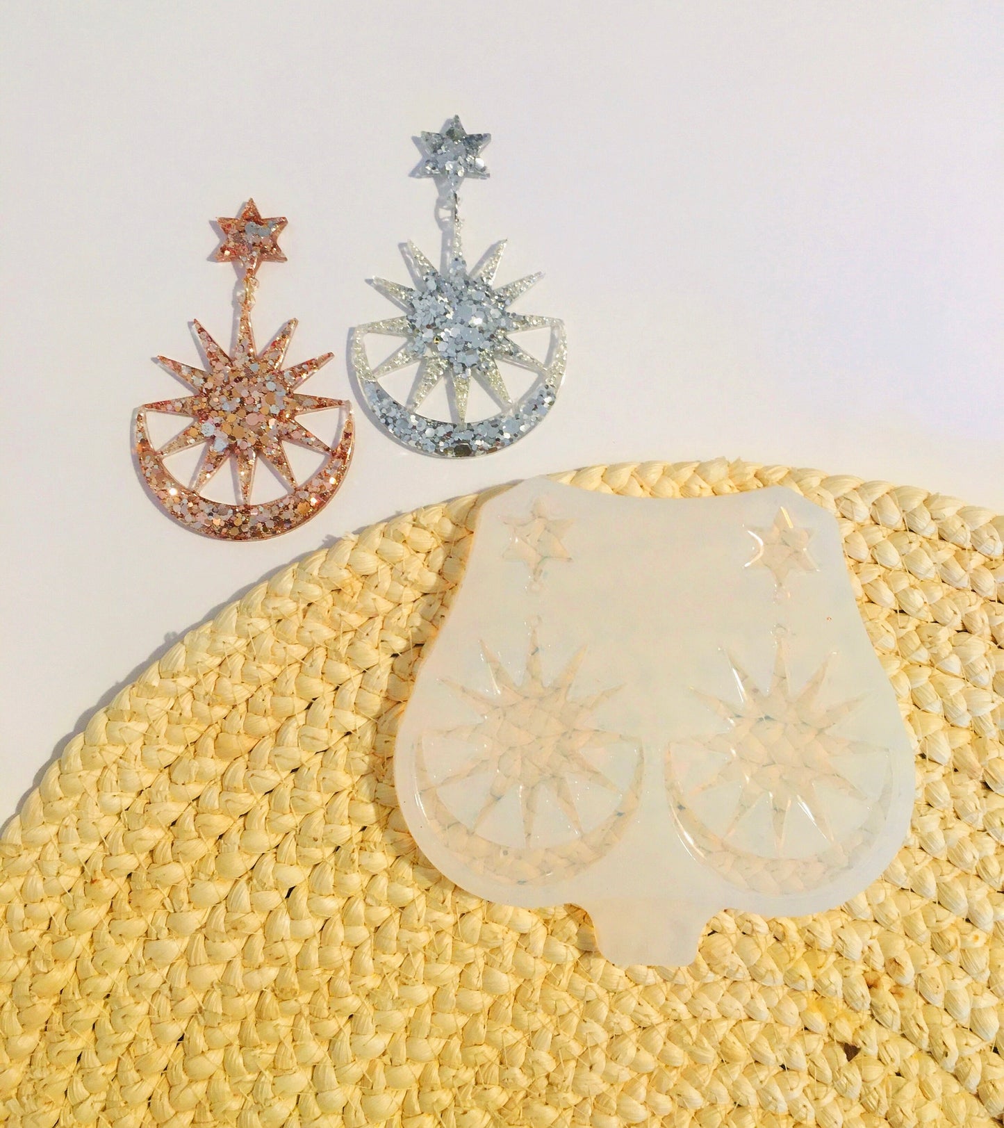 Mold crescent moon and star for UV resin.Set earrings crescent moon Silicone mold.Jewelry diy mold.Mold resin art.Super glossy resin uv mold