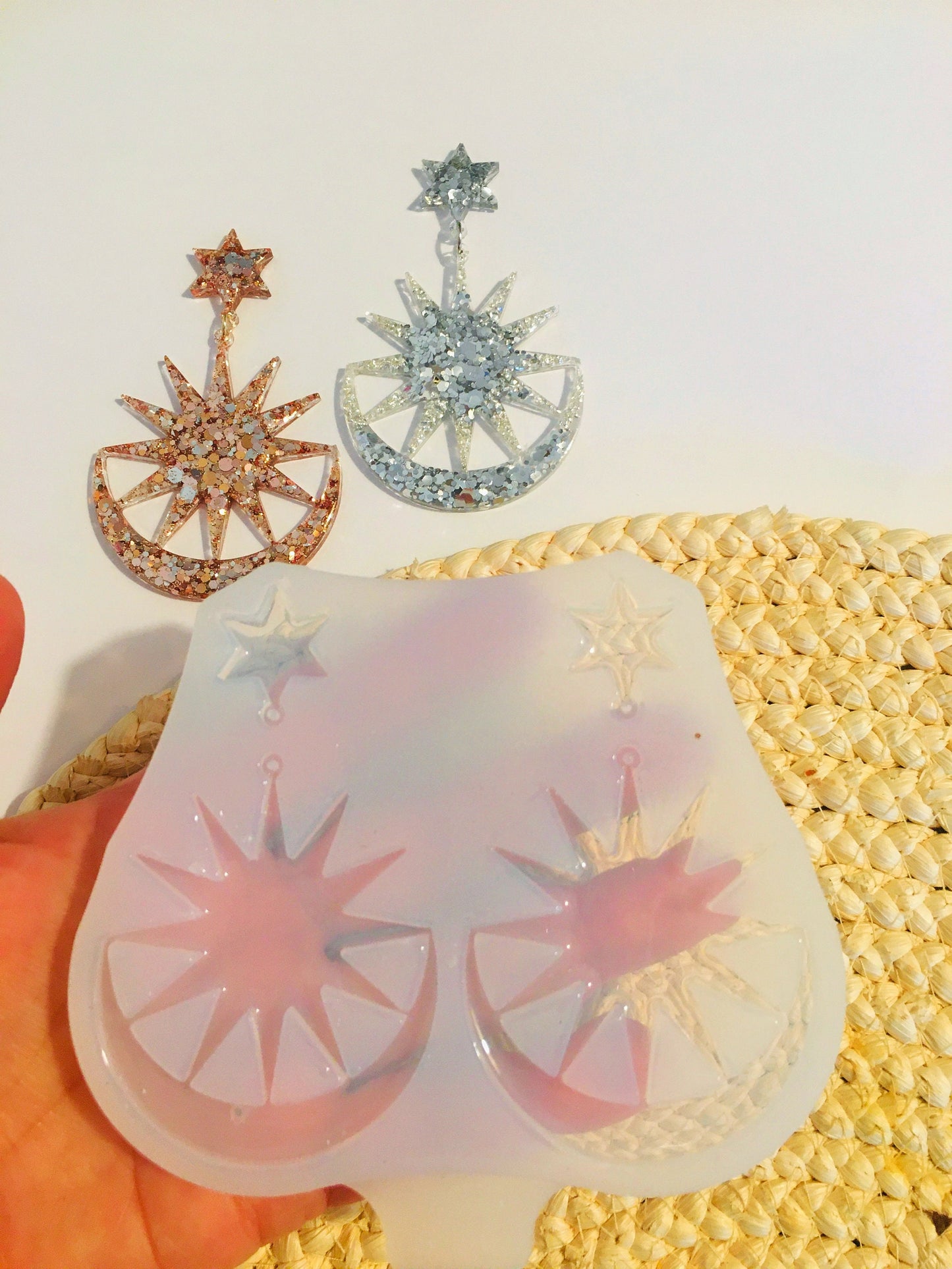 Mold crescent moon and star for UV resin.Set earrings crescent moon Silicone mold.Jewelry diy mold.Mold resin art.Super glossy resin uv mold