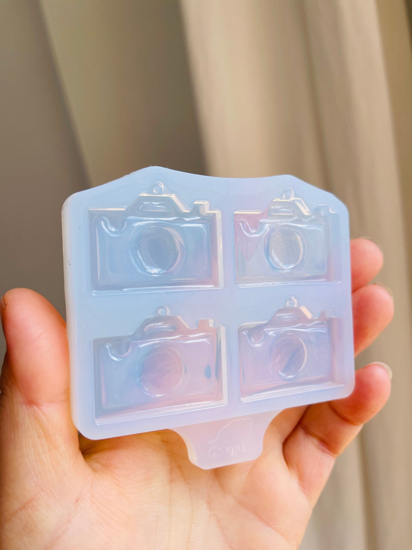 Silicone mold  earrings camera  . Mold camera for epoxy resin. Super gloss resin mold. Jewelry earrings form camera . Rubber mould camera.