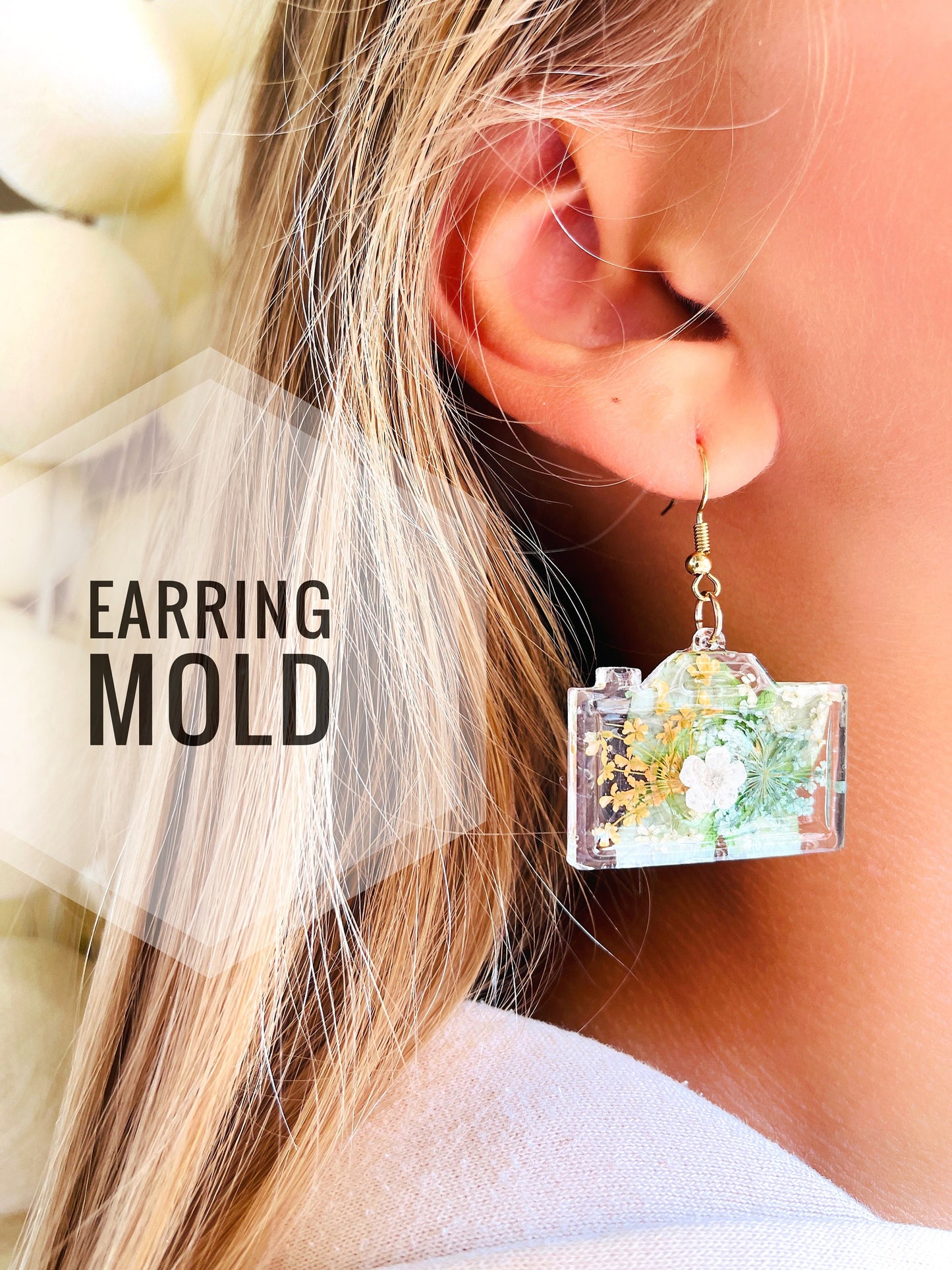 Silicone mold  earrings camera  . Mold camera for epoxy resin. Super gloss resin mold. Jewelry earrings form camera . Rubber mould camera.
