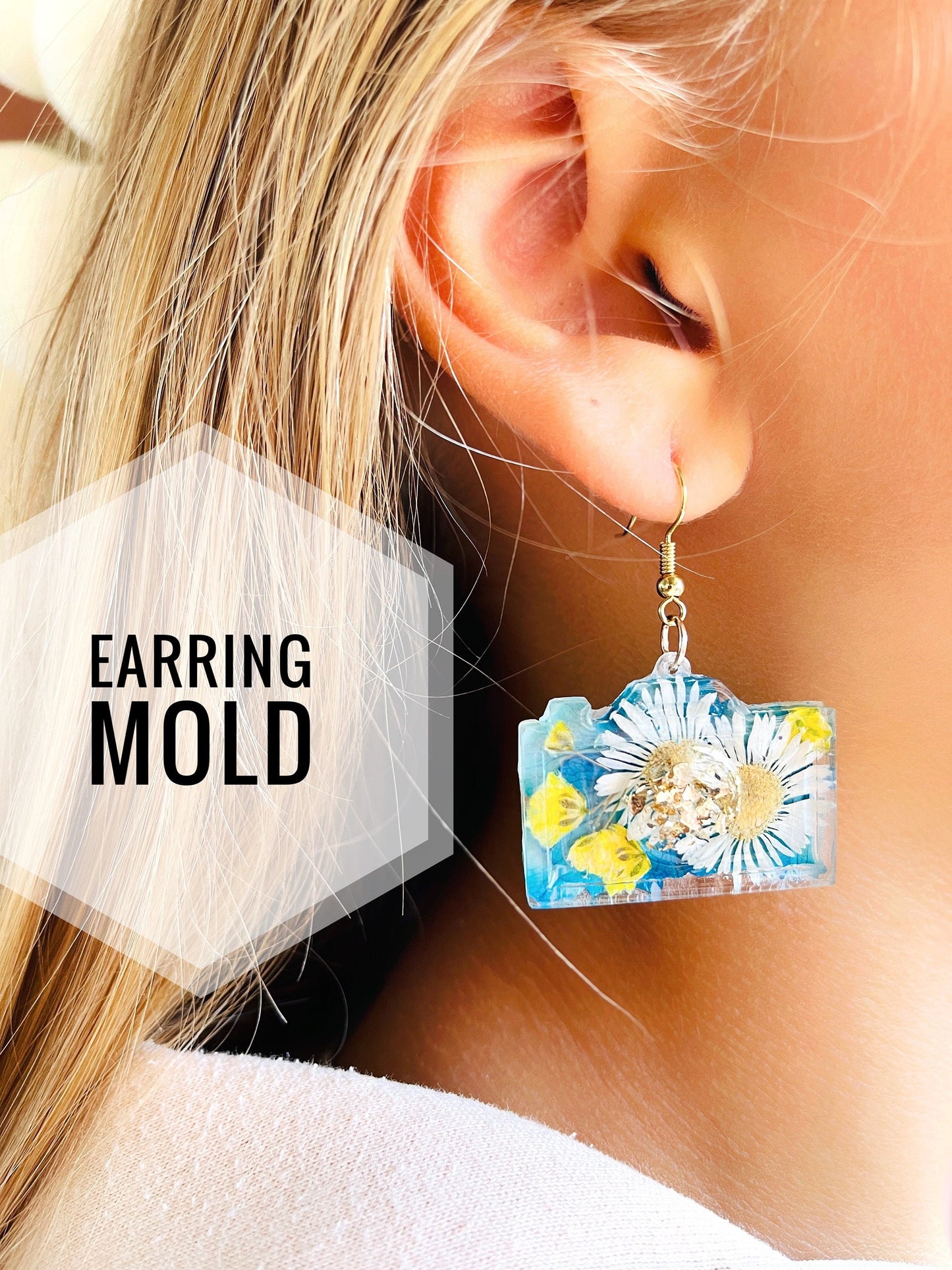 Silicone mold  earrings camera  . Mold camera for epoxy resin. Super gloss resin mold. Jewelry earrings form camera . Rubber mould camera.