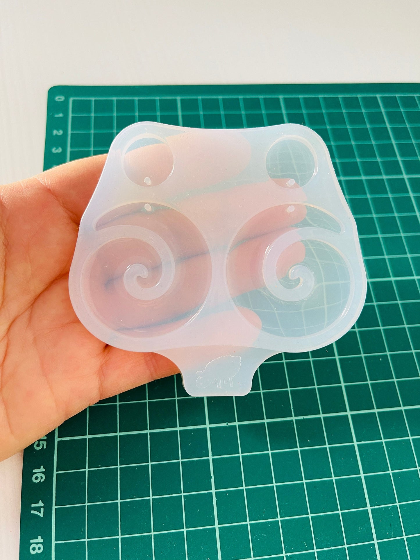 Silicone mold earrings spiral . Mold ring for epoxy and UV resin. Mold earrings circles. Jewelry earrings from round. Rubber mould spiral.