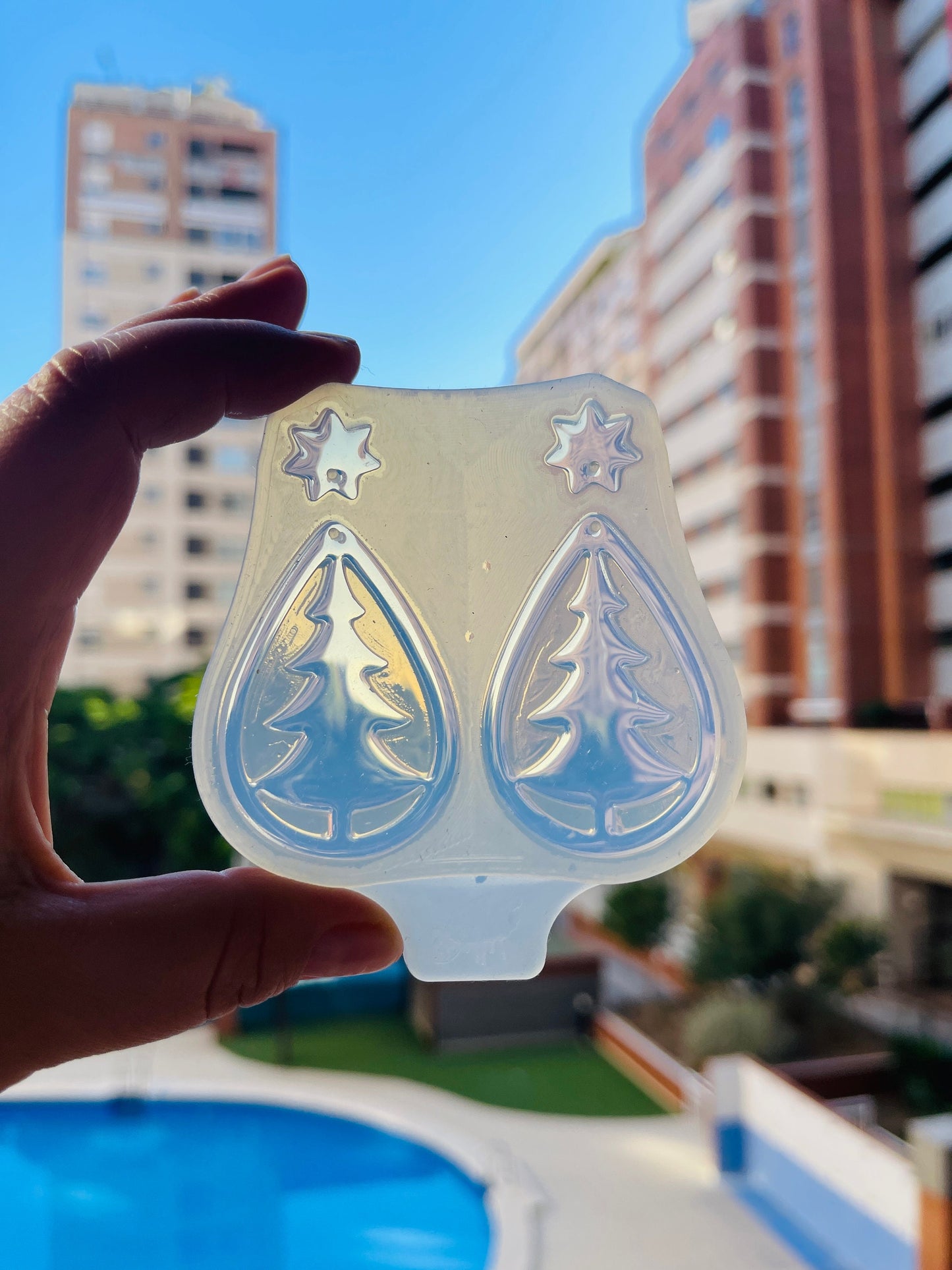 Christmas tree. Christmas form. Silicone mold for working with epoxy or UV resin.