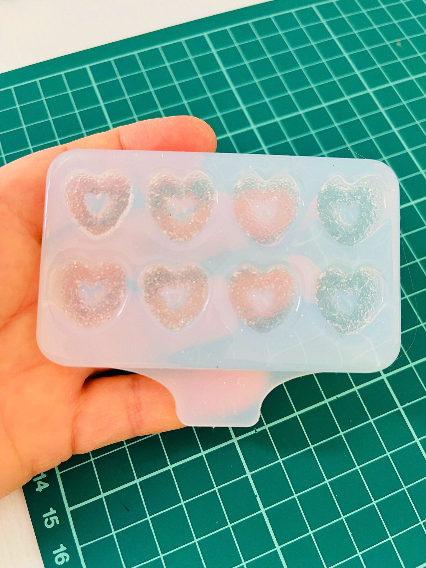 Earrings molds. Sugar hearts