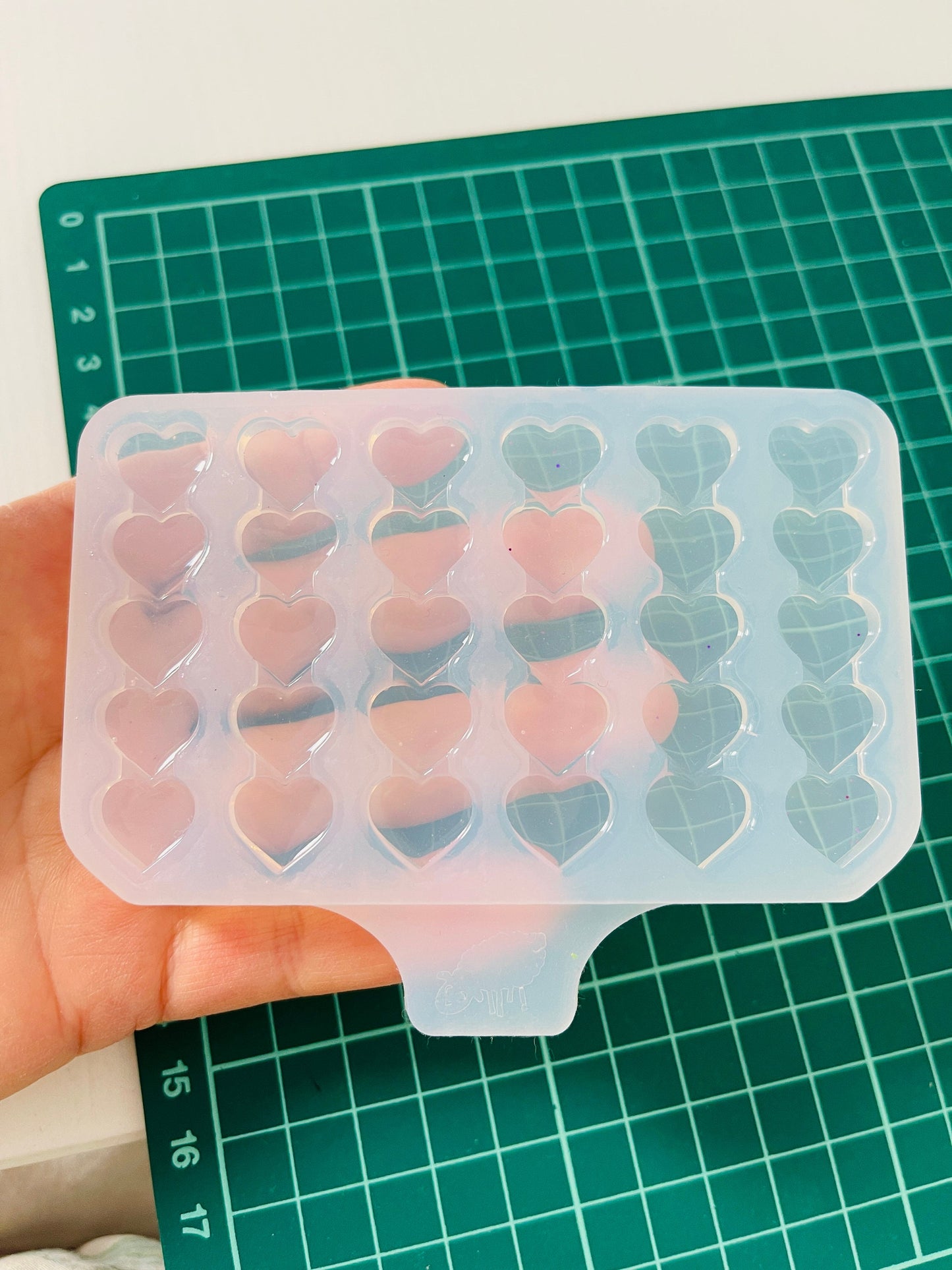 Hair clips 5 x 1.2 cm. Mold for epoxi and uv resin