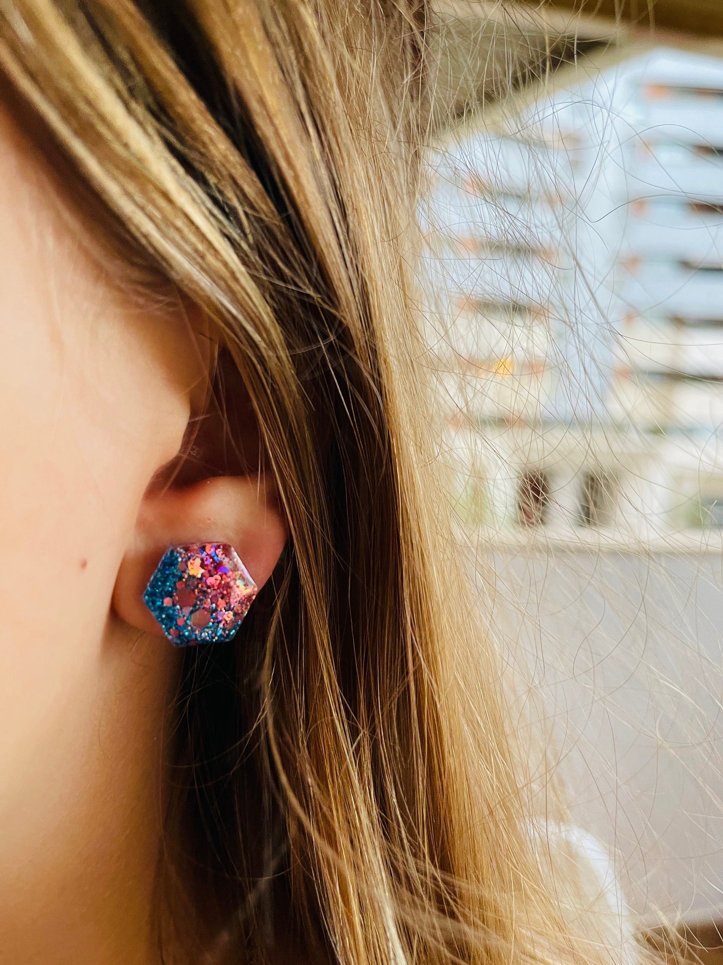 Silicone mold for earrings hexagon. Mold for epoxy and UV resin. Сlear glossy resin form. Hexagonshaped jewelry earrings.