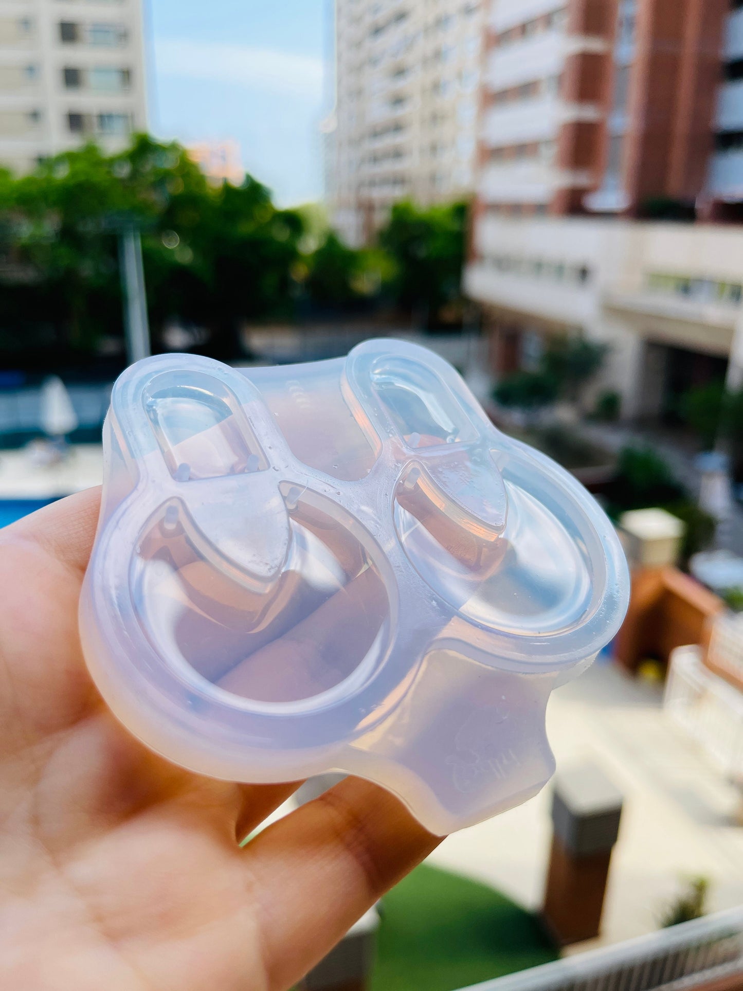 Mold for epoxy or uv resin. Round earrings