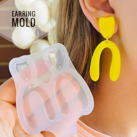Silicone mold for earrings arc. Mold for epoxy and UV resin. Сlear glossy resin form. Arc shaped jewelry earrings.