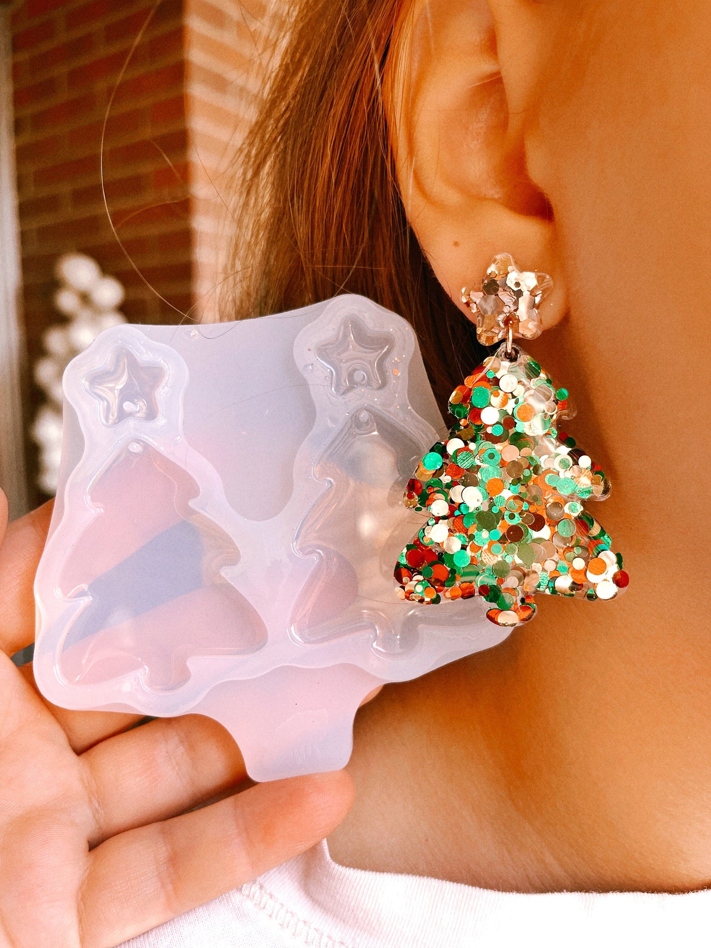 Mold for earrings in the form of a Christmas tree. Form for epoxy or UV resin.
