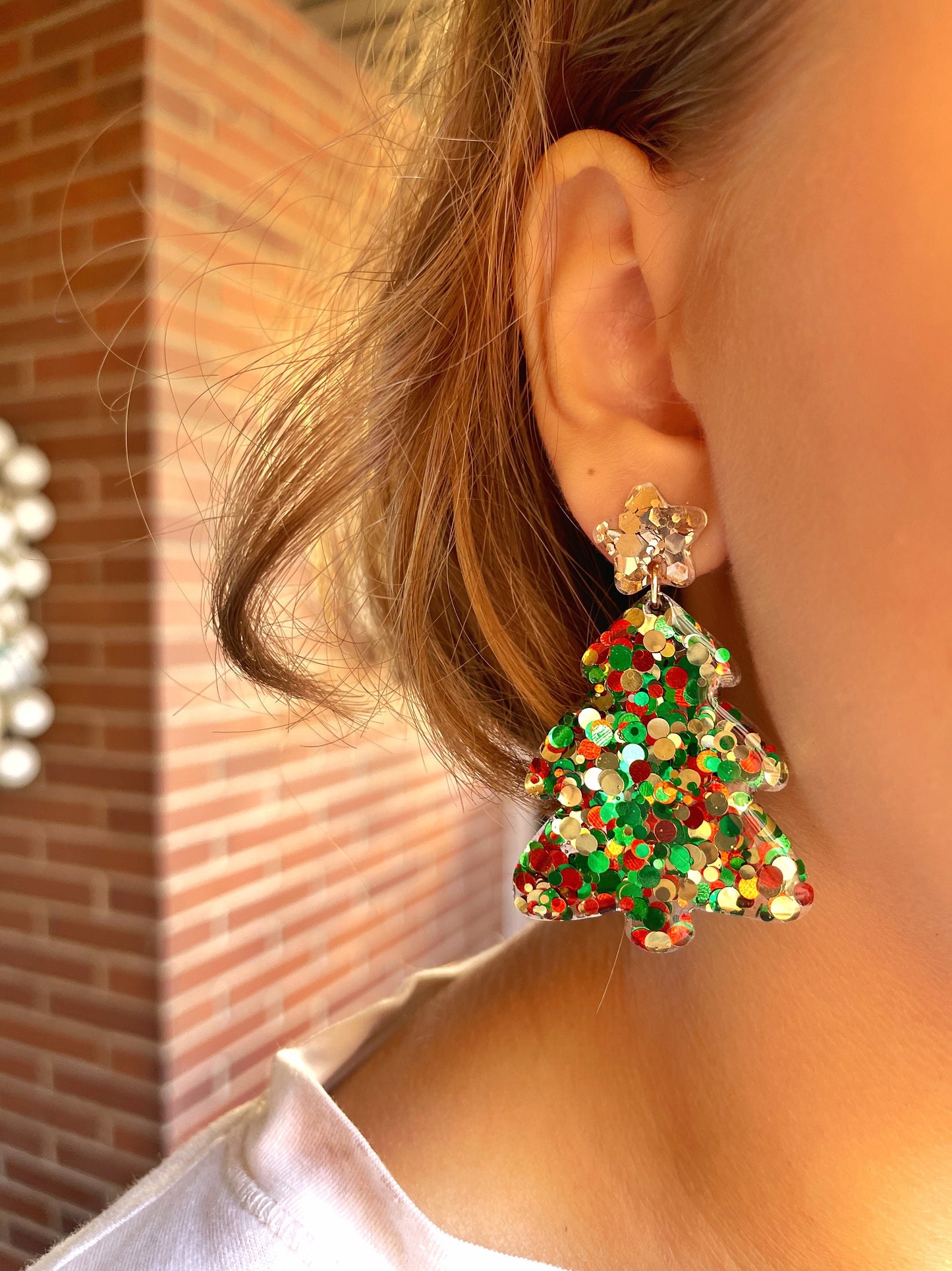 Mold for earrings in the form of a Christmas tree. Form for epoxy or UV resin.