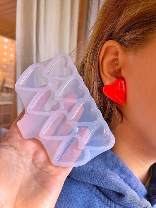 Silicone heart earrings. Mold for epoxy and UV resin.