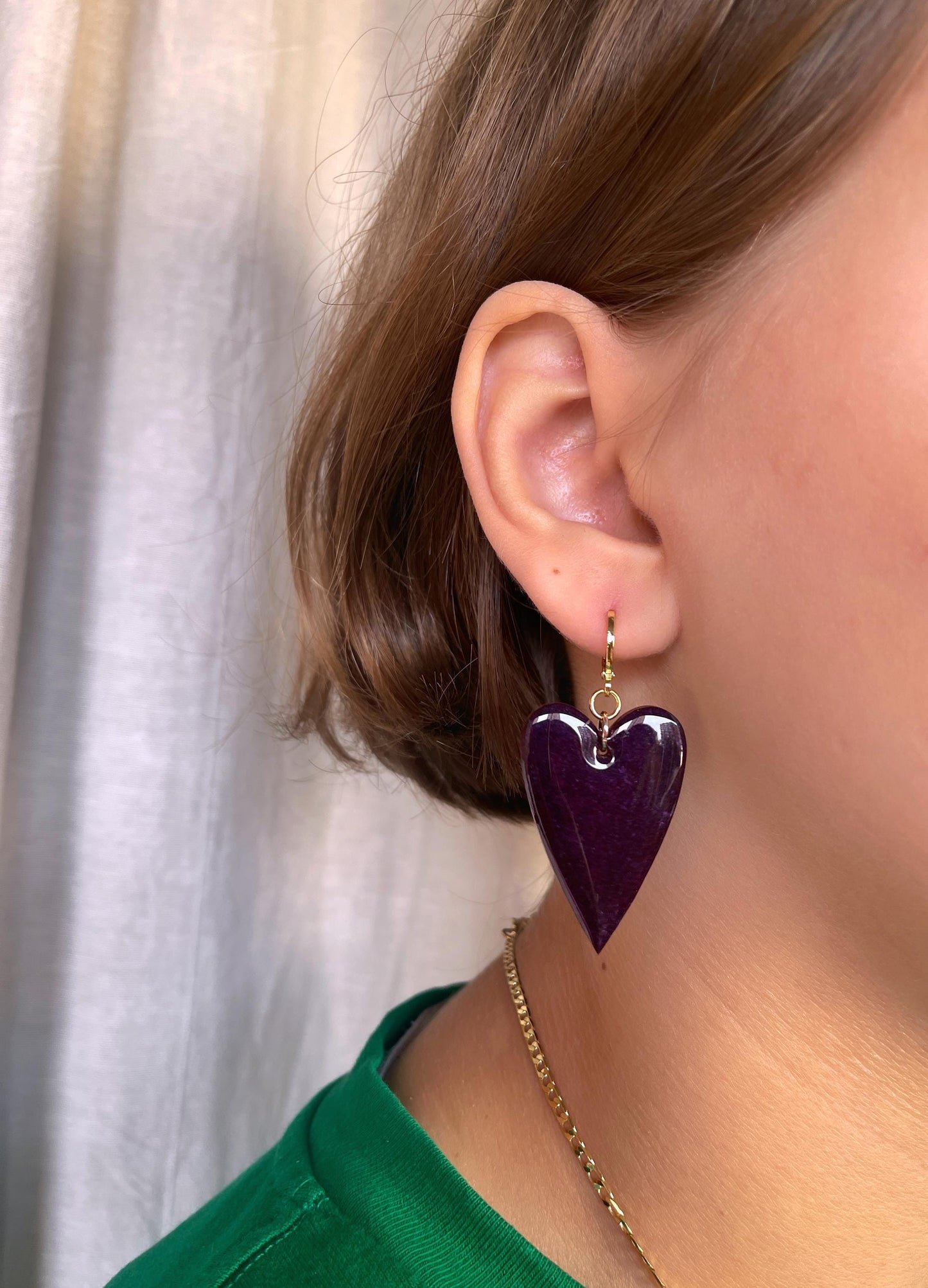 3.81 cm (1 1/2) Silicone heart earrings. Mold for epoxy and UV resin.