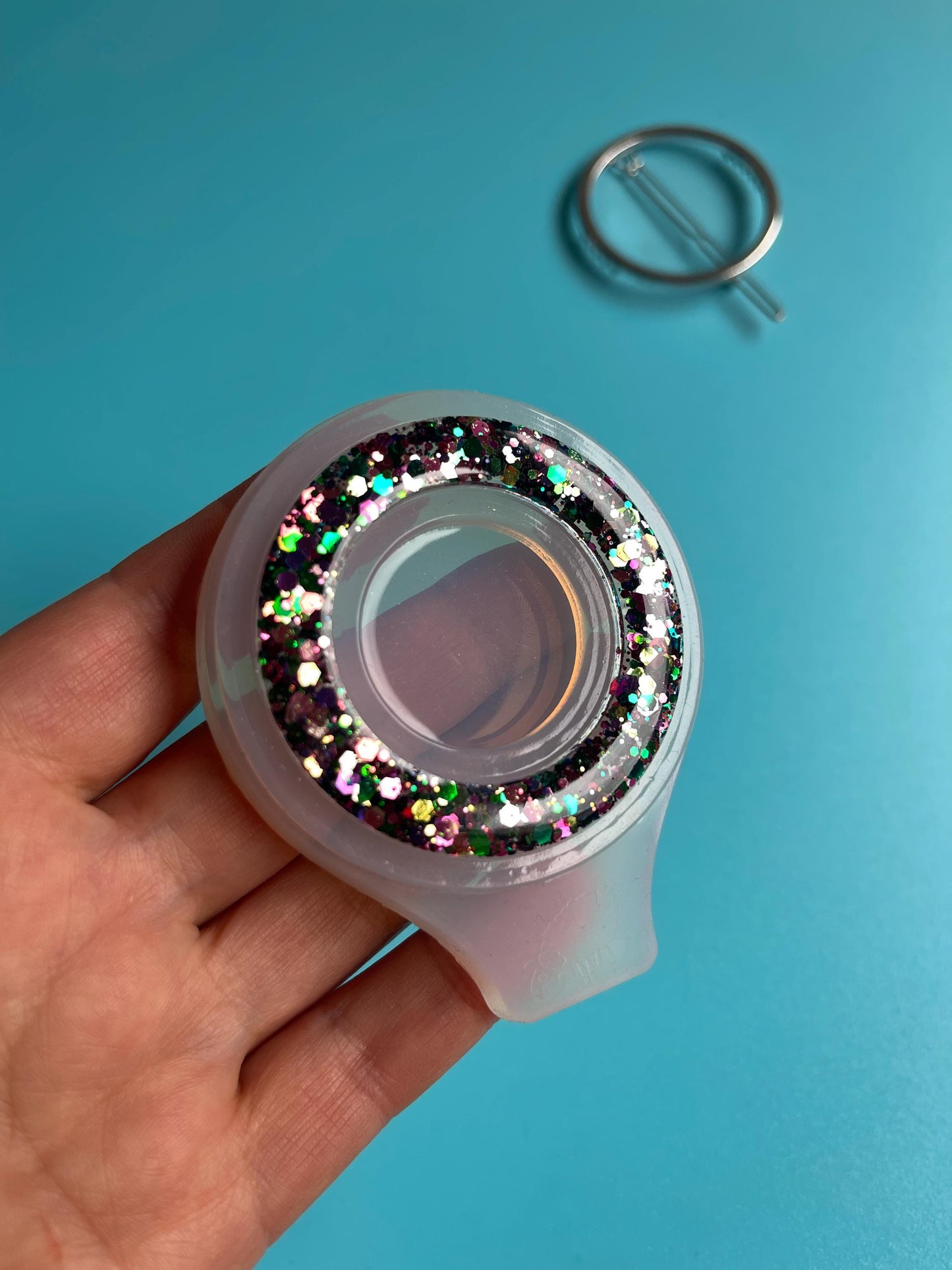 Round Hair Clip 5.8cm Epoxy & UV Resin Mold