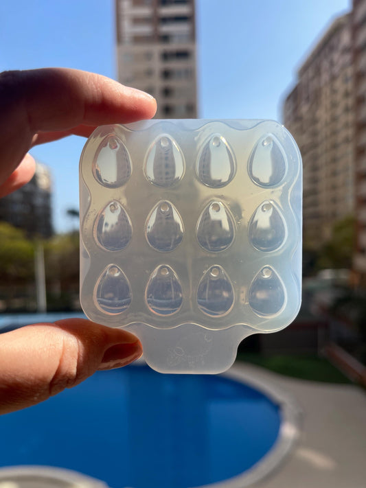 Mold in the form of a drop cabochon. Silicone mold earrings. Mold for epoxy and UV resin.